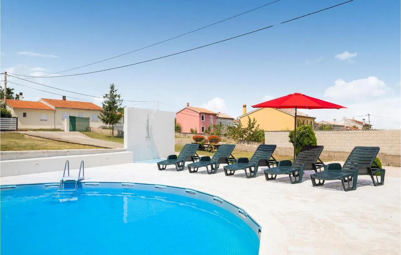 Stunning Apartment In Barban With Wifi Hırvatistan
